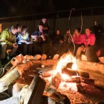 mazury ognisko na obozie dla dorosłych