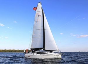 maxus 24 czarter