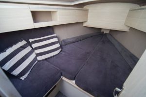 maxus 33 w środku